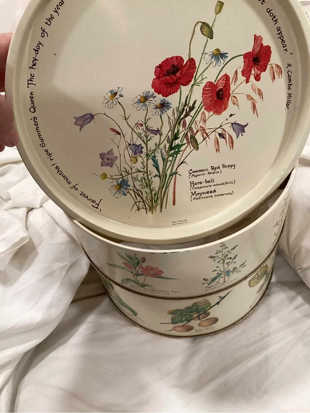Webb & Bower Ltd. 3-tier stacking Metal cookie Tins RARE FIND
